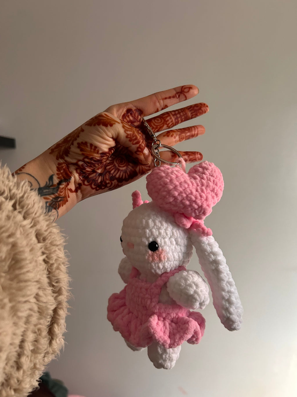 MALLOW - Peluche porte clé cœur lapin mignon robe rose