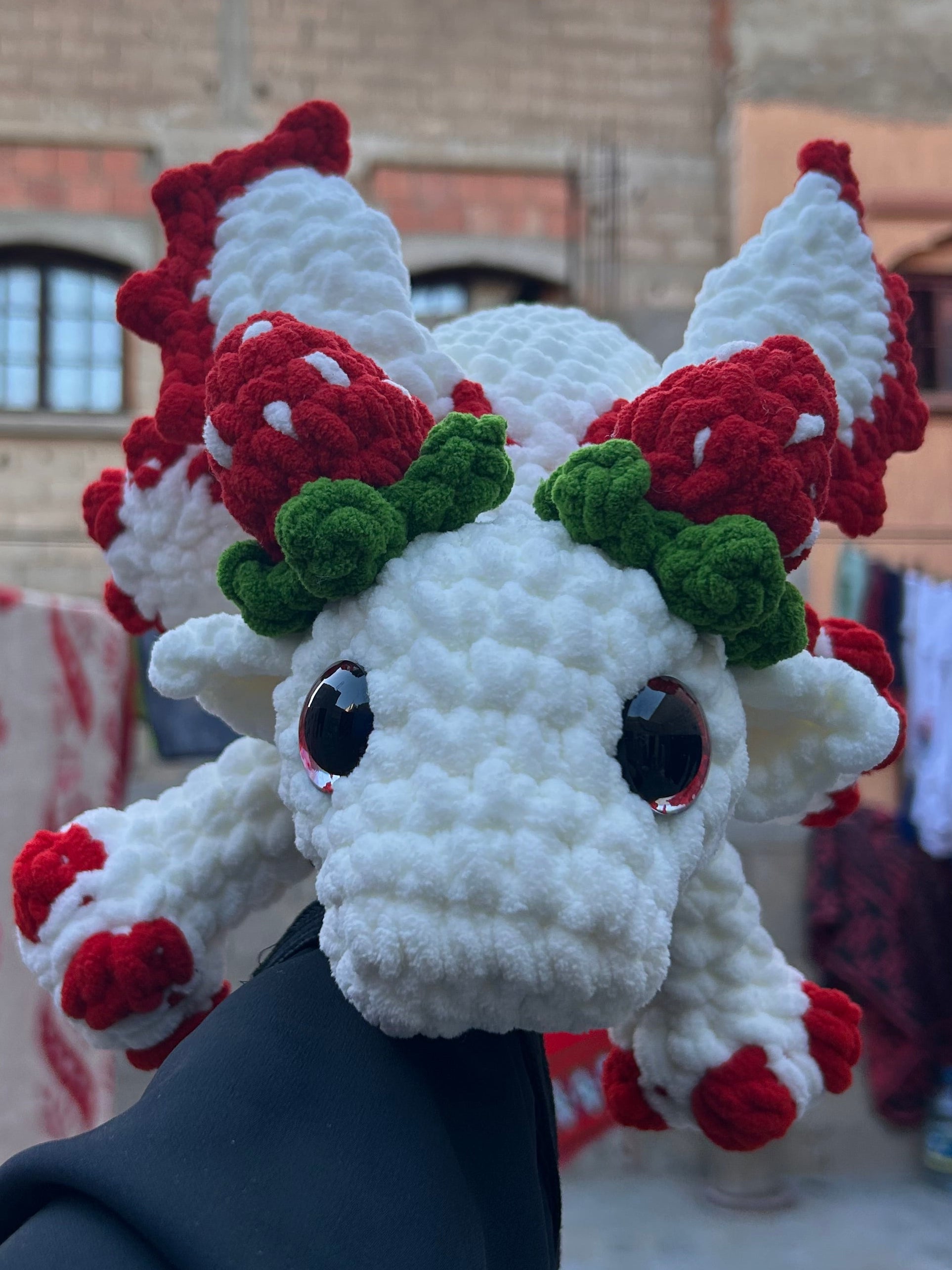 BERRYFLUFF - Peluche plus de 30cm Dragon Mignon Blanc et Fraises