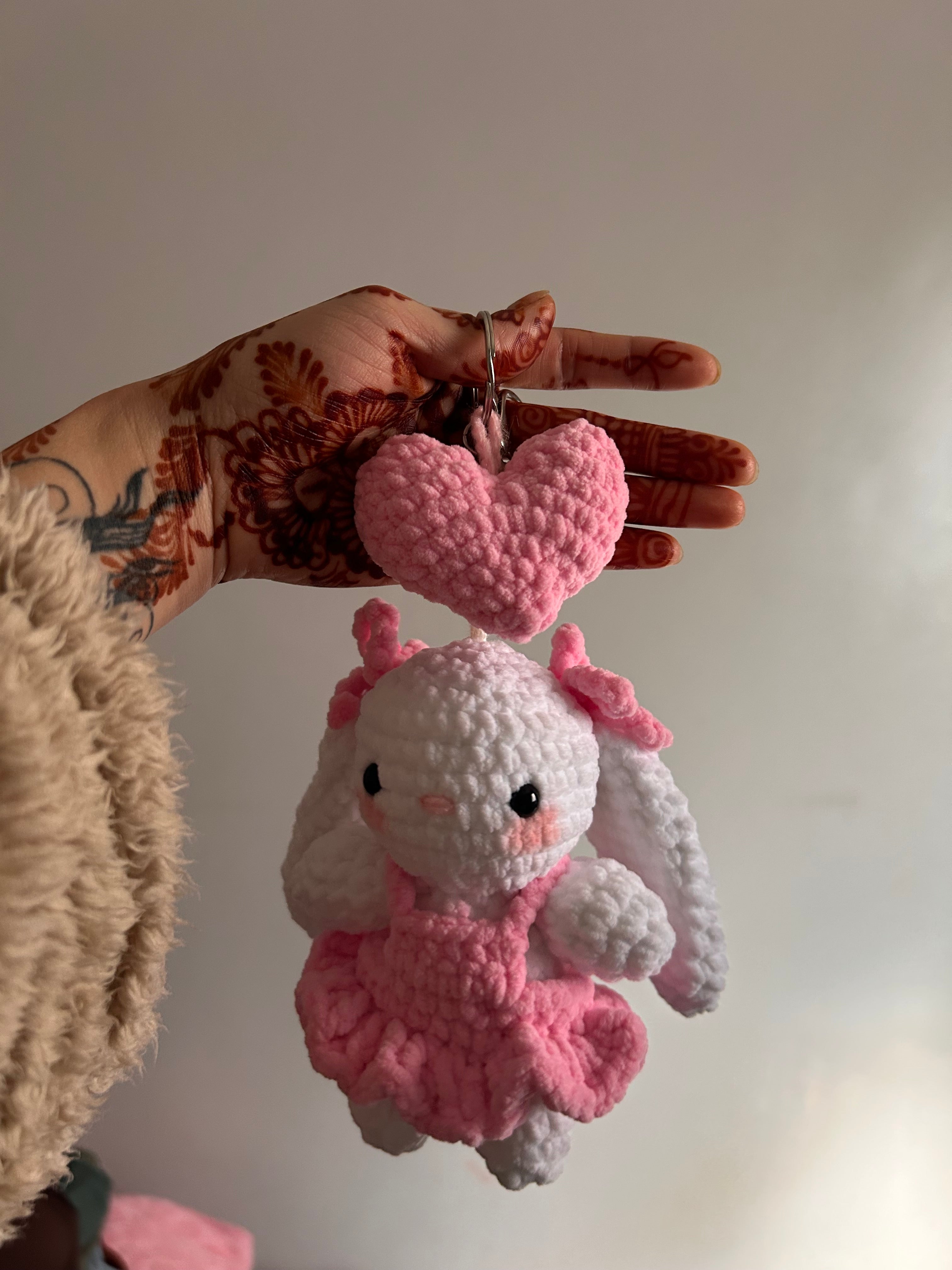 MALLOW - Peluche porte clé cœur lapin mignon robe rose