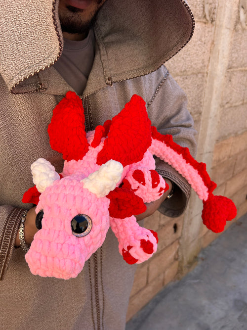CHERRYFIRE VALENTINE EDITION - Peluche plus de 30cm Dragon Mignon & Coeur Crochet Rose et Rouge